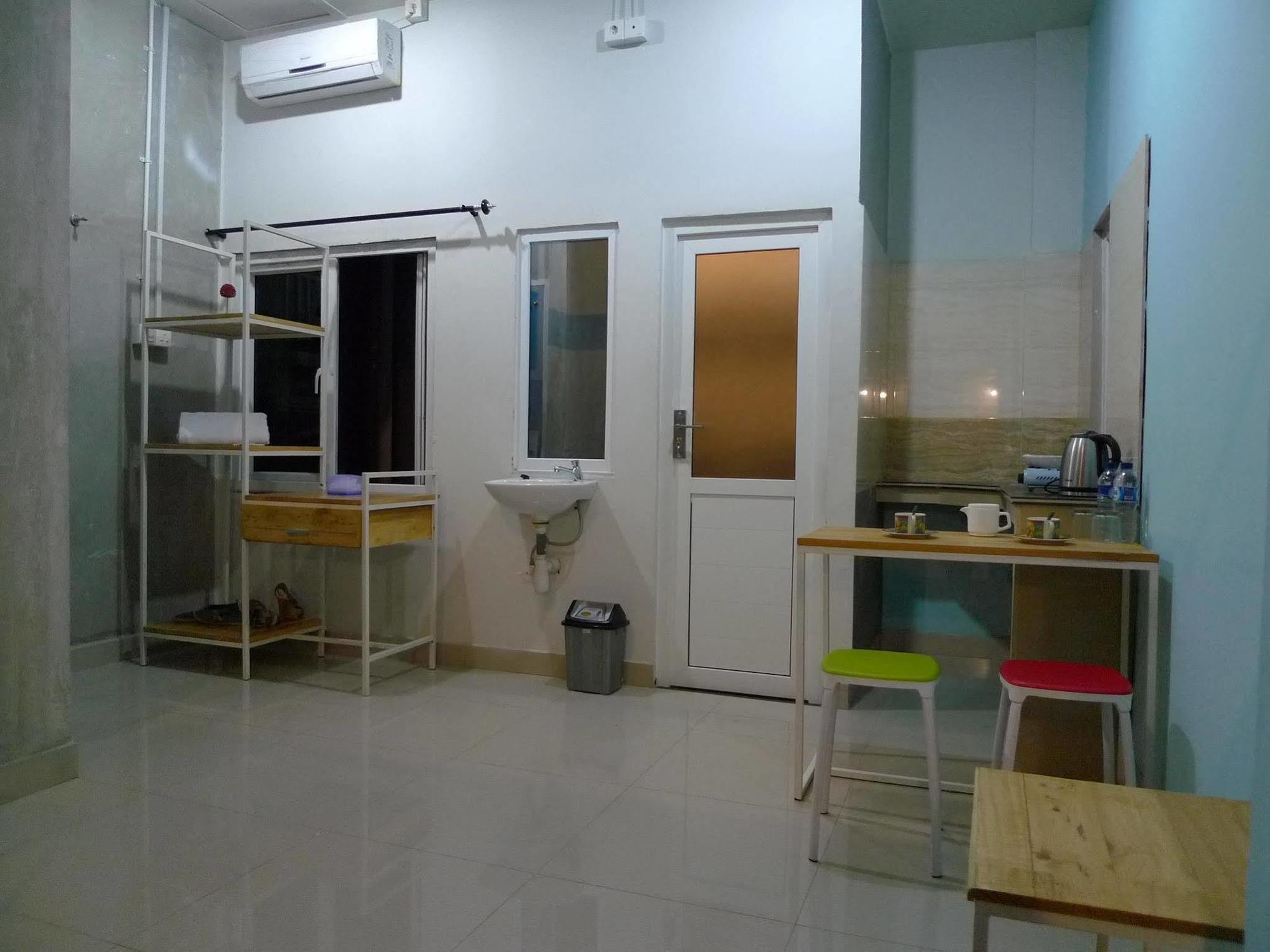 Amir Hamzah 123 Hotel 2*